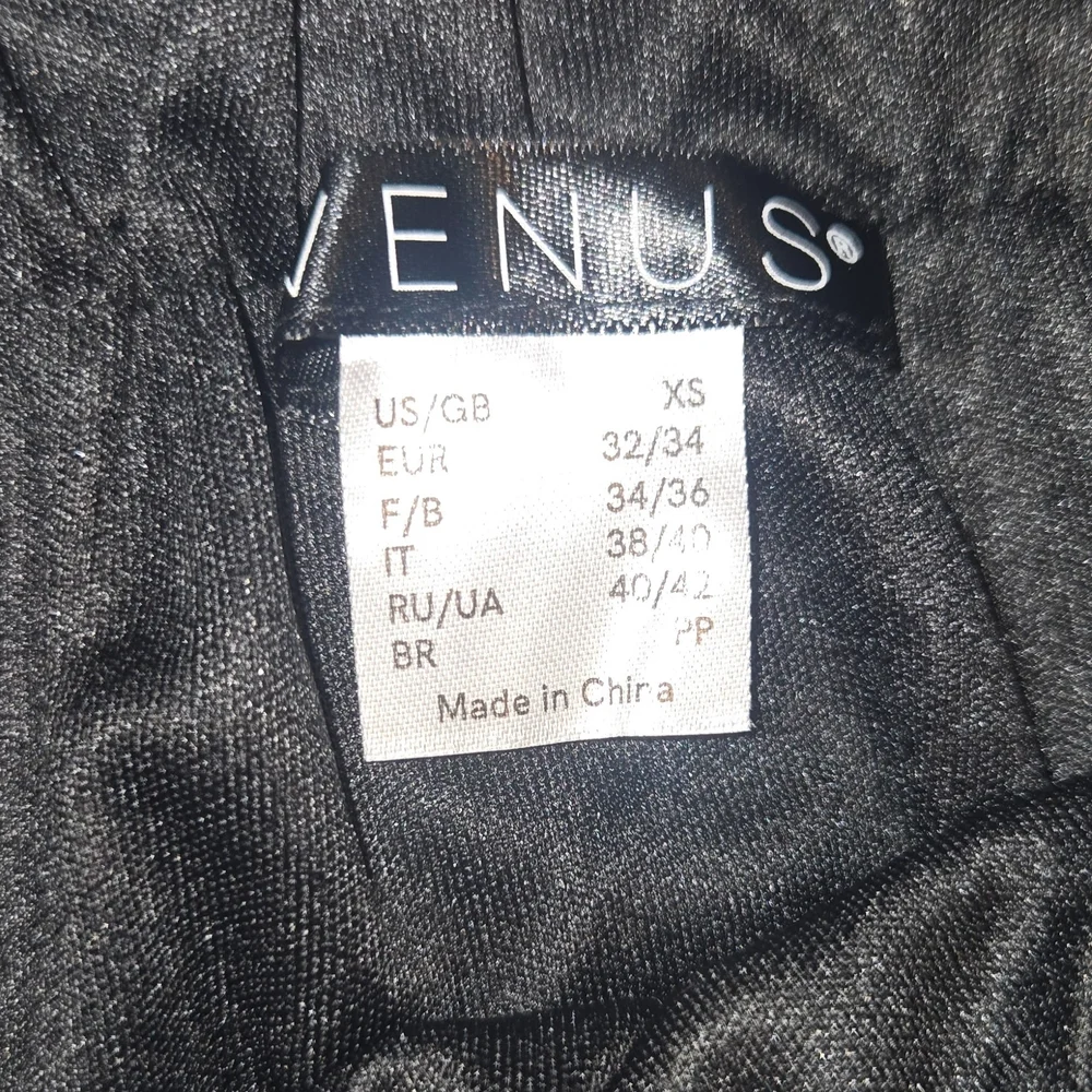 NWOT VENUS Black Sequin Strapless Dress Womens XS (Size 2) - Picture 3 of 3